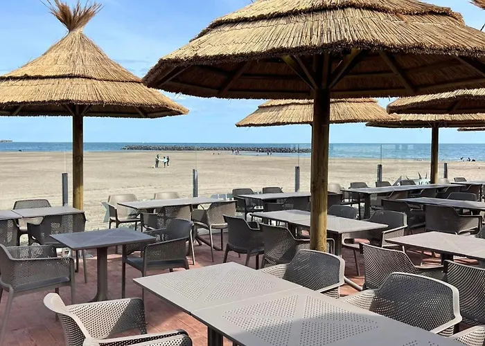 8 Pers Emplacement Exceptionnel Les Sables D'or Agde Kemp *